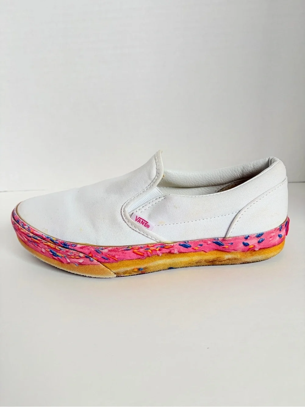 Vans Donut Sprinkle Sneakers Slip On Bold Platform Shoes White Pink Size 7 Kids